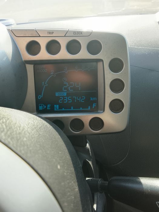 Продаю срочно Спарк Черный 2012 года в отличном состоянии.Уступка есть