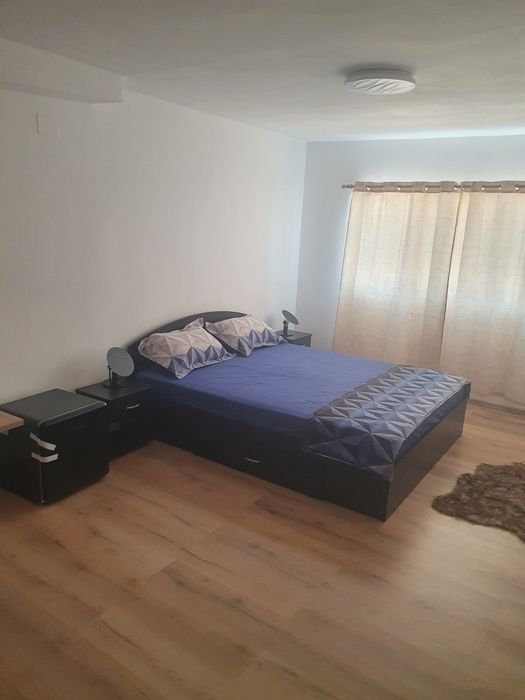 Cazare Echipe Firme – Capacitate 12 Persoane (5 Camere Premium), Factură/ANAF