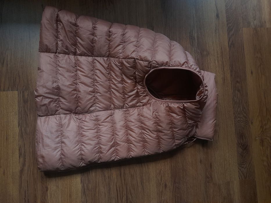 UNI QLO дамски елек XL размер.