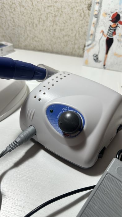 Strong 210 аппарат для маникюра