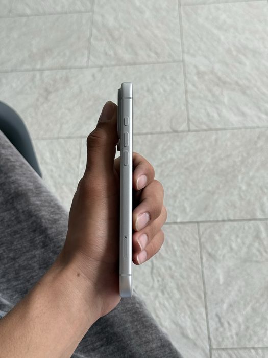 iPhone 17 Pro Max yengi sim + esim
