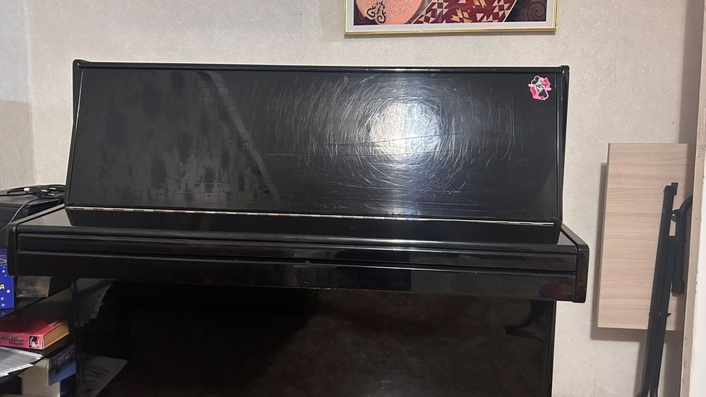 Отдам даром пианино