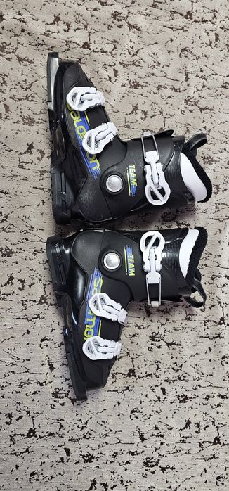 Vand clapari Salomon team 23/23.5; 24/24,5 marimea EU 36/ 37  si 38/39