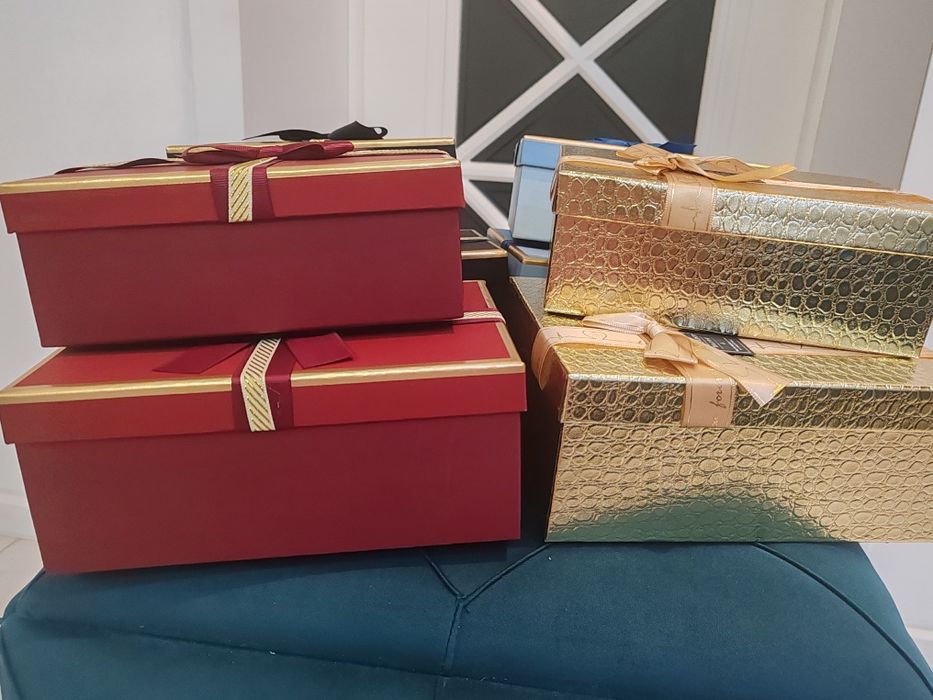 Коробки подарочные, новые