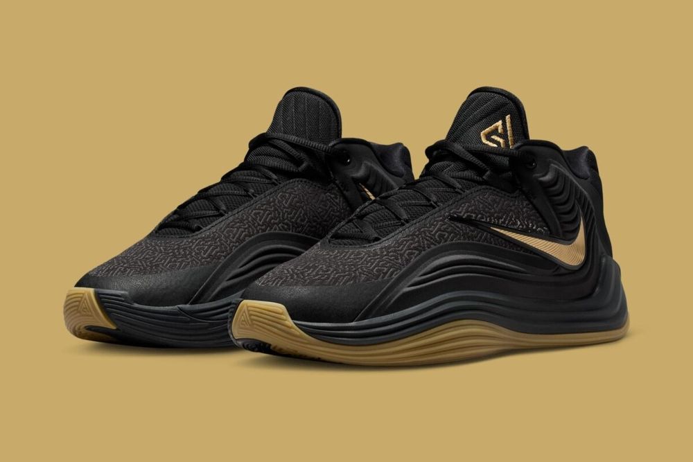 Nike giannis freak 7 42 si 42.5 originali noi