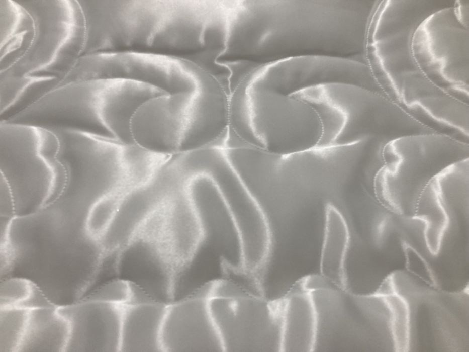 Одеяло ручной работы, с этикеткой