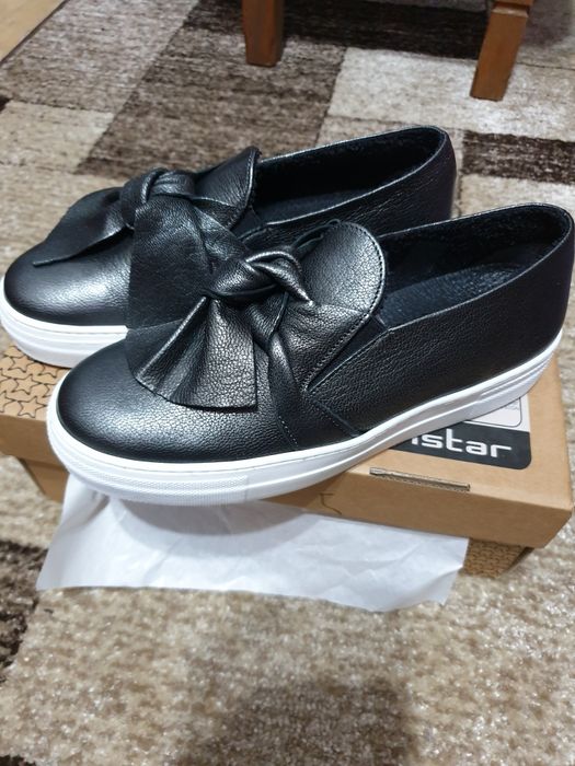 Pantofi dama marimea 38