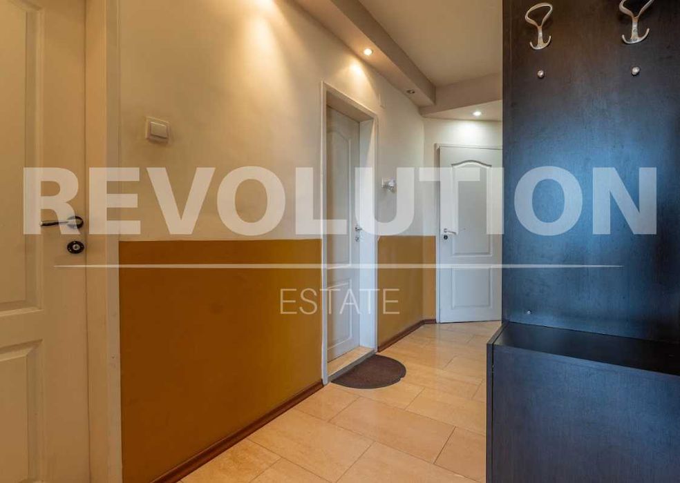 Дава се под наем Тристаен апартамент в Пловдив, Кършияка - 90 кв.м за 450 € - Снимка #10