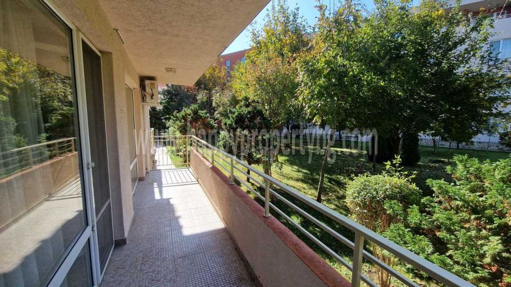 Продава се Двустаен апартамент в к.к. Слънчев бряг - 64 кв.м за 977 €/кв.м - Снимка #8