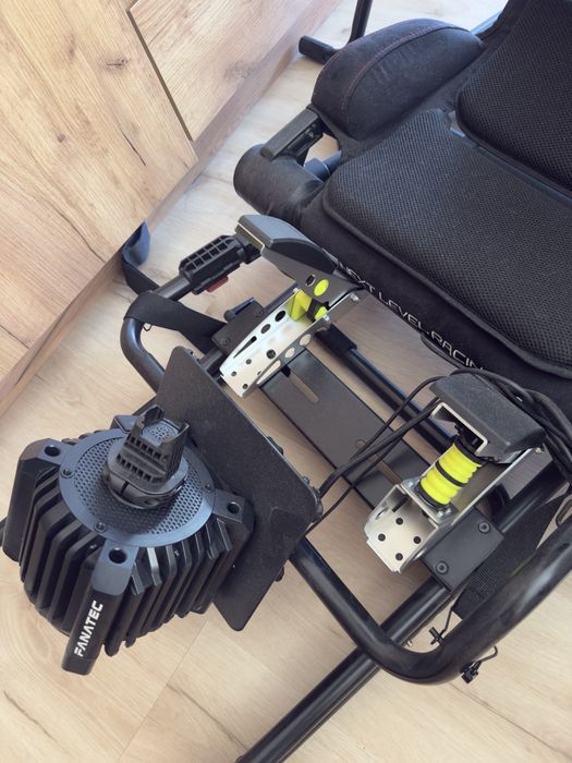 Fanatec Gran Turismo DD Pro 8Nm – пълен Sim Racing / F1 комплект за PS5 и PC