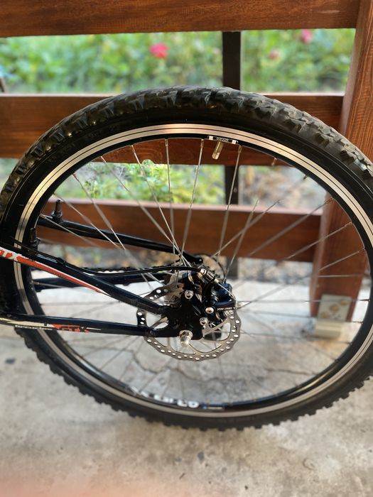 Vând bicicletă MTB Brcycles GTX, 26 inch, full suspension.