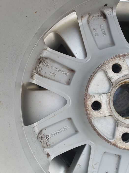 jante Vw pasat originale pe 16 Allroad Fourmotion