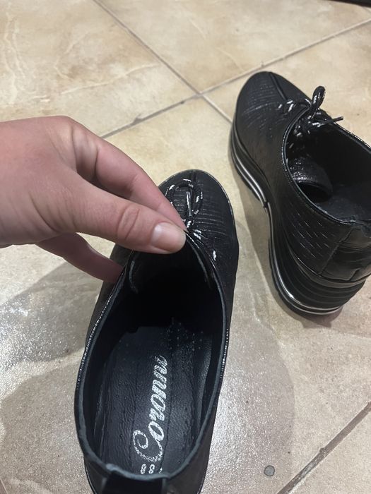 Дамски български обувки естествена кожа 37 номер