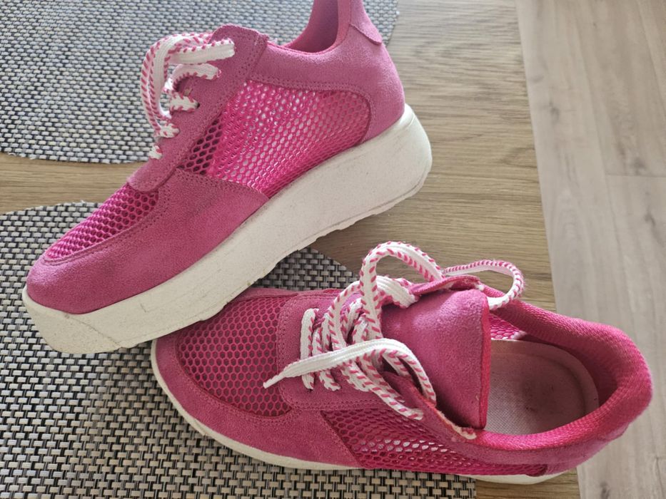 Дамски маратонки