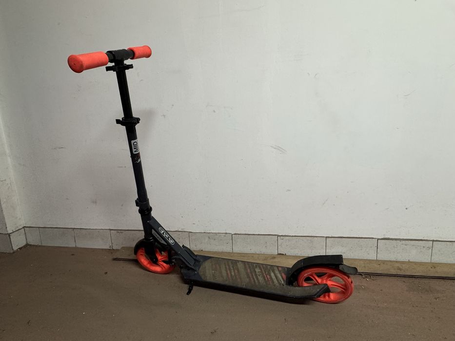 Тротинетка MID 7, с опорна стойка,  ТЪМНОСИНЬО/ОРАНЖЕВО - 60 лв.