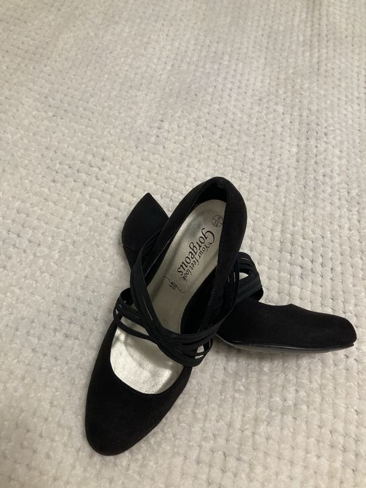 Дамски обувки елегантни