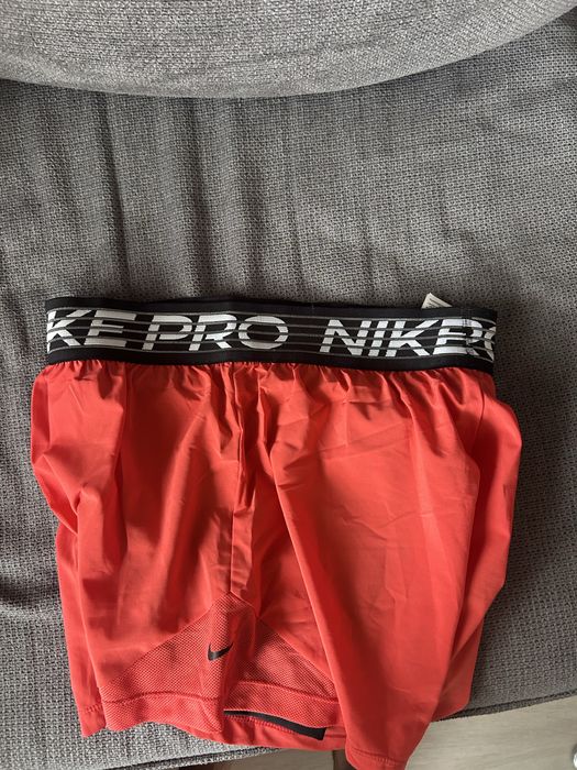 Спортни панталонки Nike PRO DRY-fit женски S