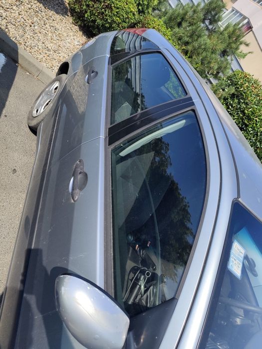 Ford Focus 2003 1,6 Benzina