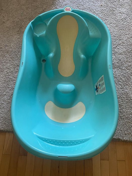 Ваничка за къпане на бебе със стойка с