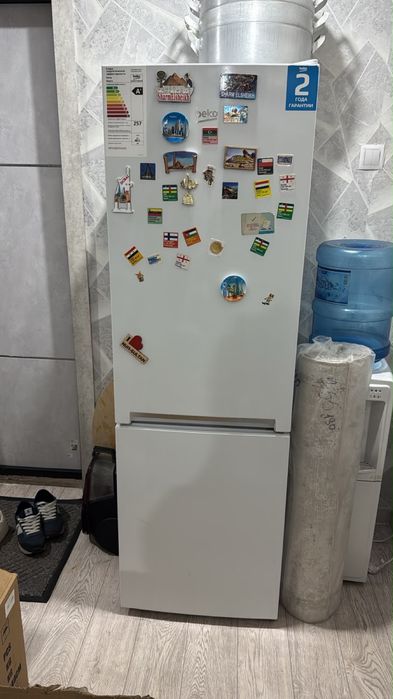 Холодильник для кухни