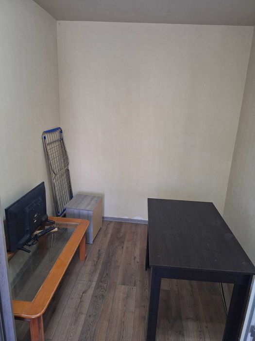 Apartament 2camere semidecomandat