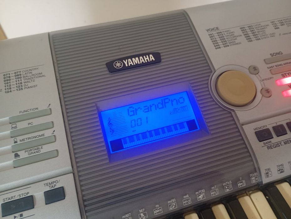 Yamaha PSR-295 USB pian digital orga