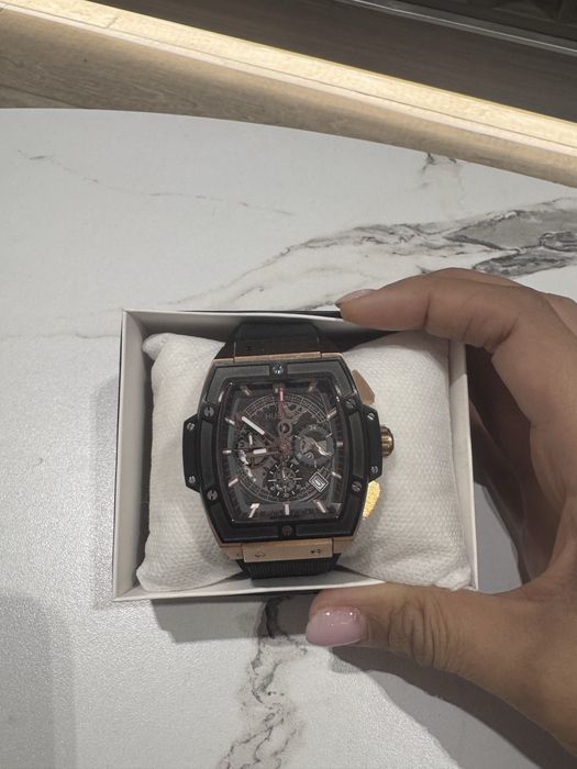 Нов Часовник HUBLOT