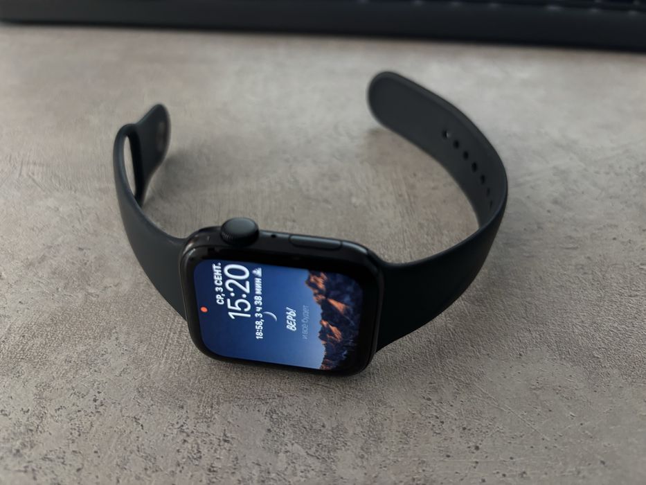 Apple watch SE 44мм