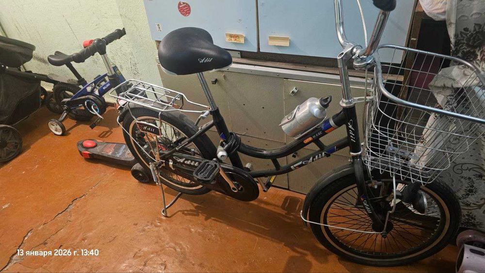 Болалар велосипедлари ва арвачаси сотилади