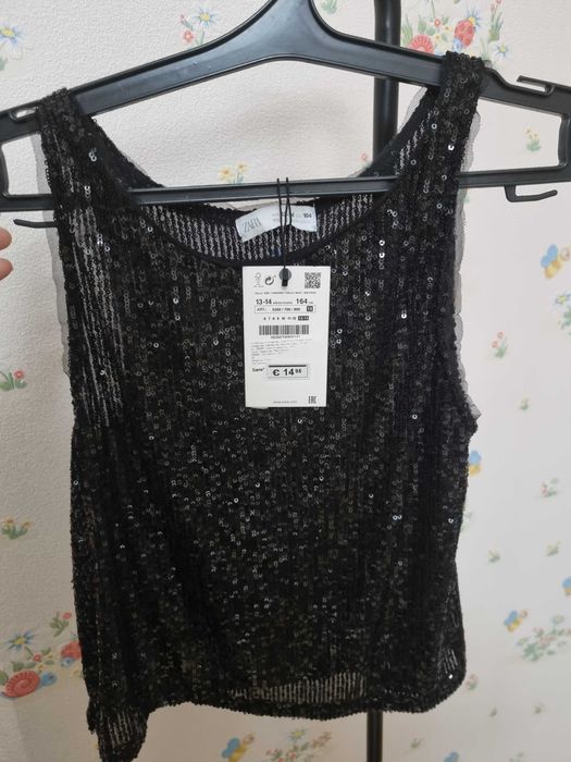 Топик с пайетками новый, Zara