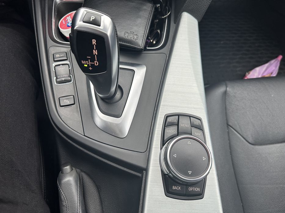 Bmw f30 an 24.11.2014 fara accidente