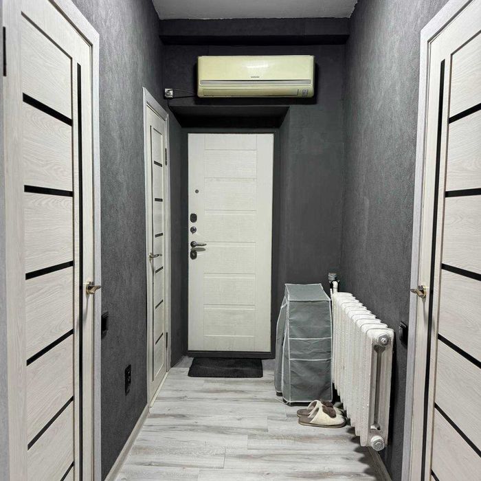 Продается квартира - 1в2/4/4 Вторичка ( галерейного  типа ) Лисунова