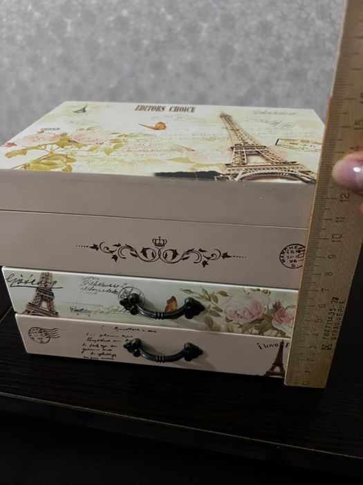 Шкатулка музыкальная