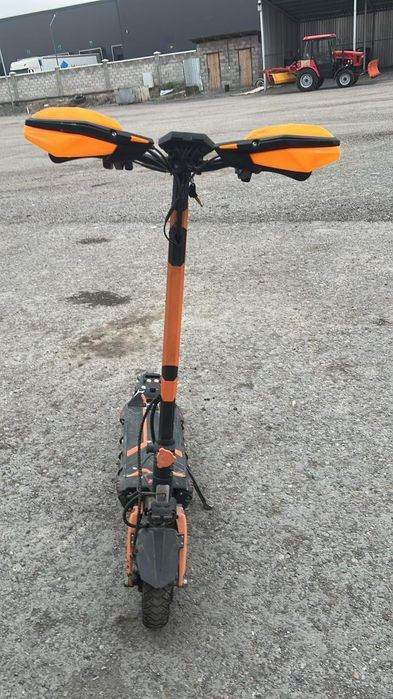 Продам электро самокат