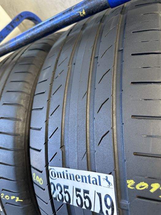 235/55/19 Continental