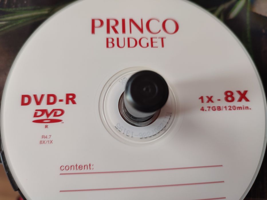 Двд, дискове, чисто нови