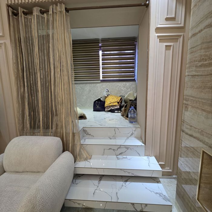 Квартира продаётся Чиланзар 2 квартал 3/1/4 меб тех кирпич ор макро