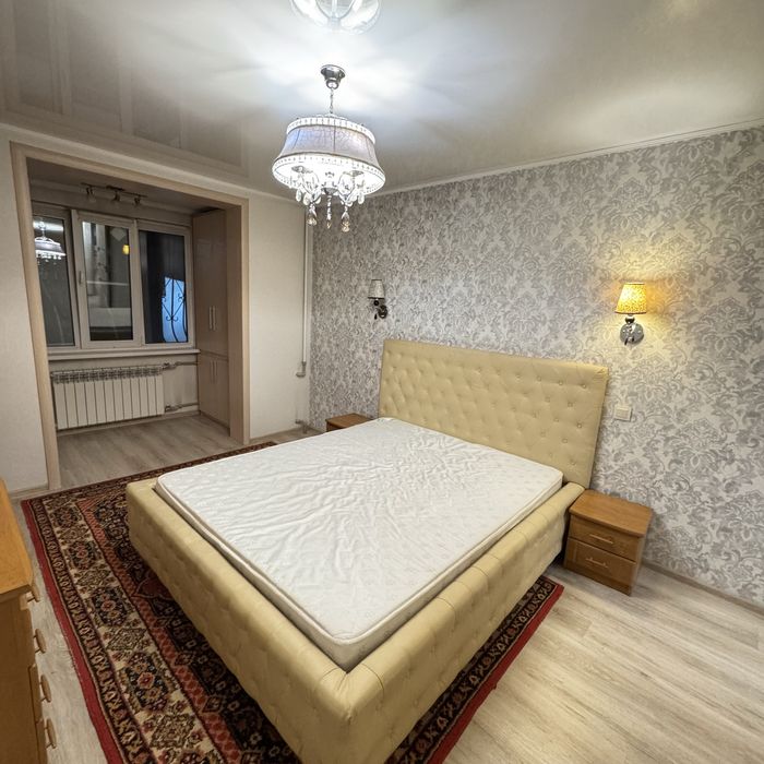 Двухспальная кровать