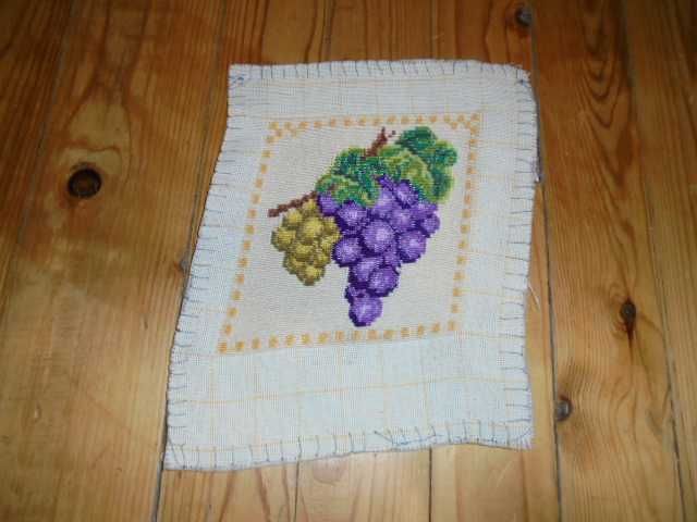 Гоблени ''Череши'' и ''Грозде''