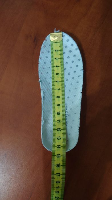 Детски маратонки и пантофи