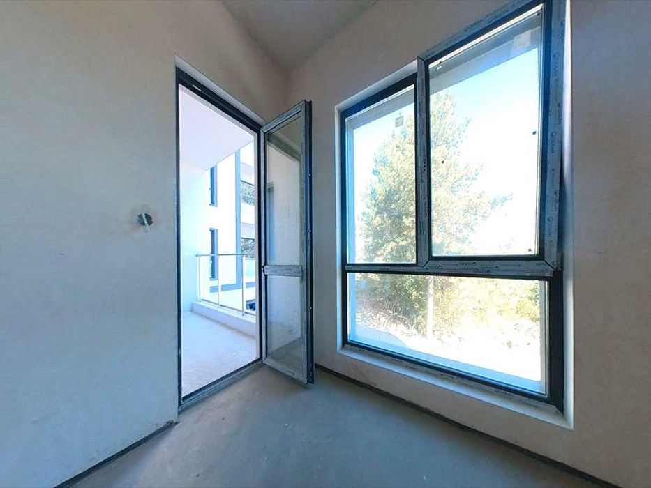 Продава се Тристаен апартамент в Велико Търново, Зона Б - 92 кв.м за 683 €/кв.м - Снимка #4