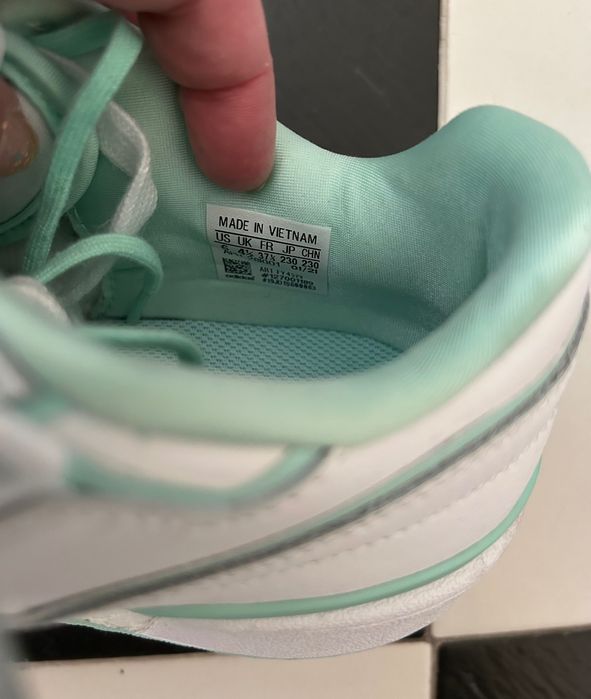 обувки Nike, Adidas и Hoka