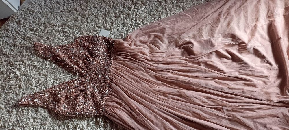 Дамска офицялна рокля