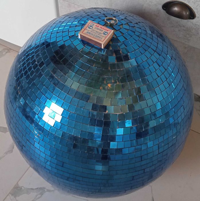 Шар зеркальный. Диско шар.