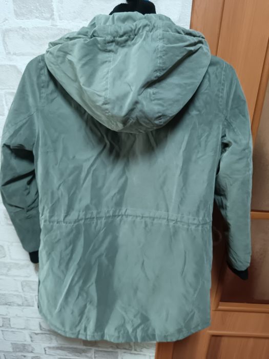 Куртка на девочку