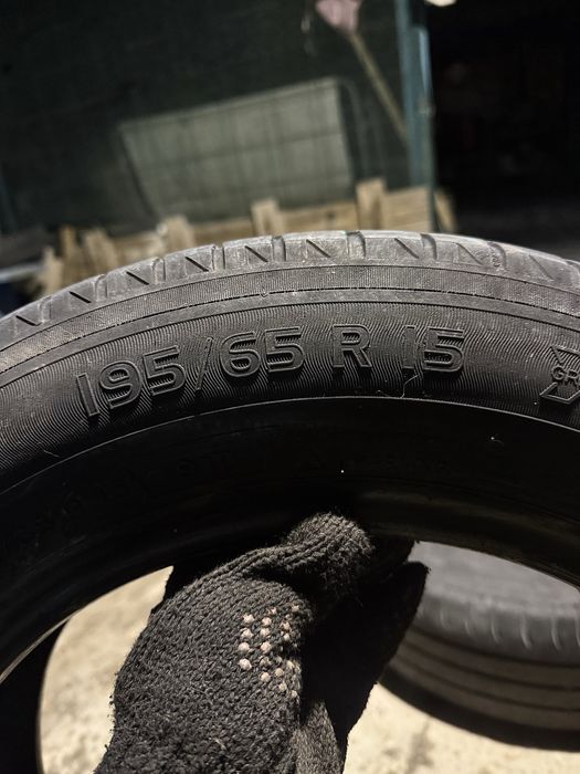 Продам шины Michelin