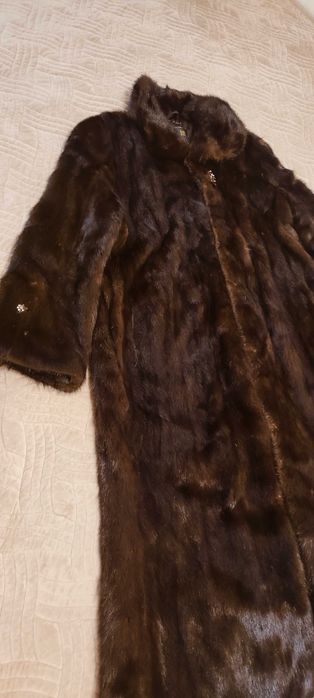 Продам норковую шубу в отличном состоянии