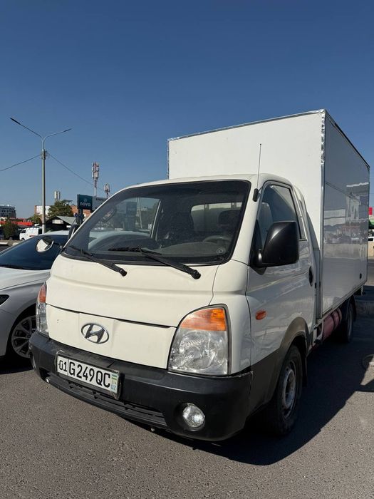 Xundai porter yili 2009 Metanda narxi 9000 $ kelishiladi