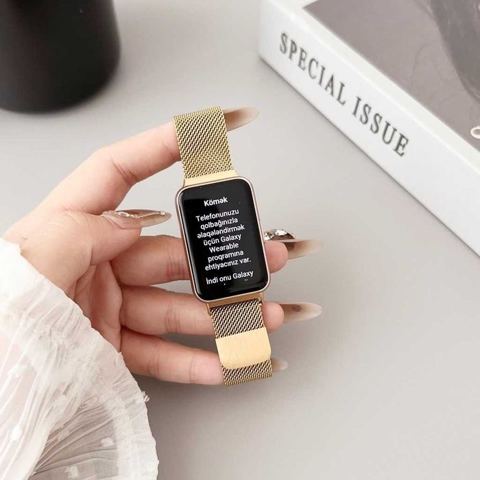 Milanese магнитна верижка каишка Samsung Galaxy Fit 3 Галакси Фит 3