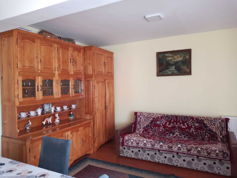 Apartament in Florești, Str. Florilor, 48 Mp, 1 camera, bucătărie, hol, balcon închis